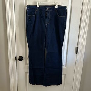 Old navy dark wash size 16 flare jeans